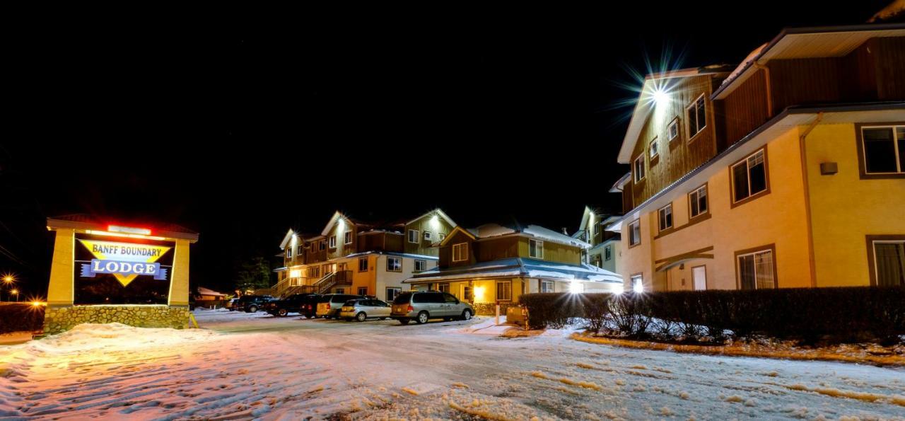 Banff Boundary Lodge Канмор Экстерьер фото